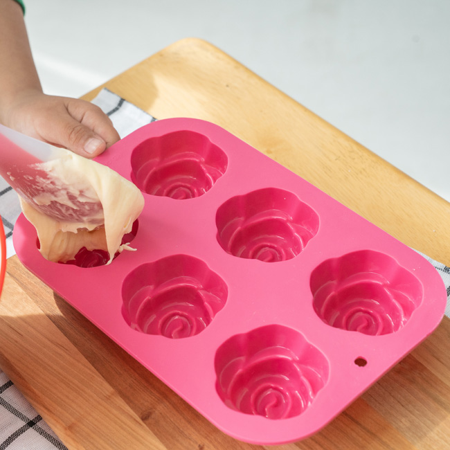 Silicone Bake Mold 6-cup ROSE