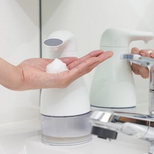 カジュアルプロダクト オートソープディスペンサーフォームタイプ 衛生用品 手洗い