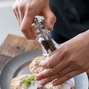 カジュアルプロダクト セーフティーSPミル キッチン ソルト＆ペッパー